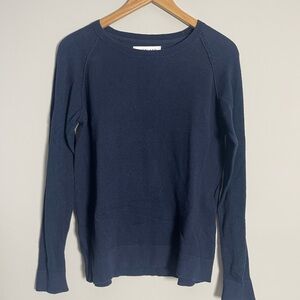 Everlane | Scoop Neck Cashmere Blend Navy Sweater